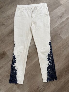 Soft Surroundings White Cropped Jeans with Navy Lace Trim
